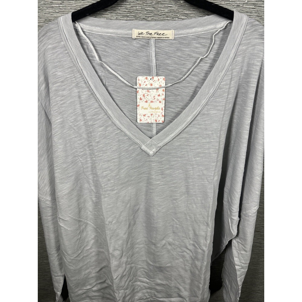NEW Free People Women's On My Mind V-Neck Long Sleeve Shirt Light Gray Size XS - Picture 4 of 12